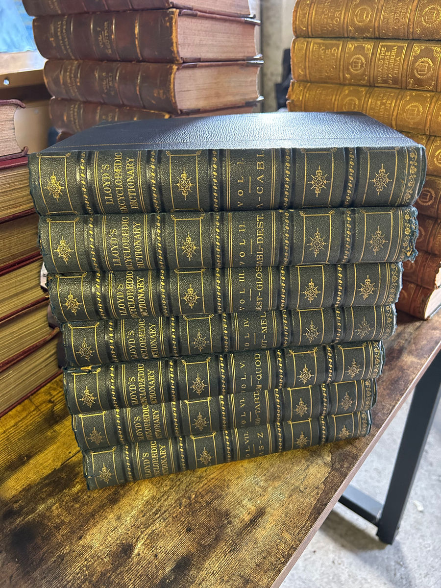 Dicționar Enciclopedic Lloyd – set complet de 7 volume, Londra, 1895