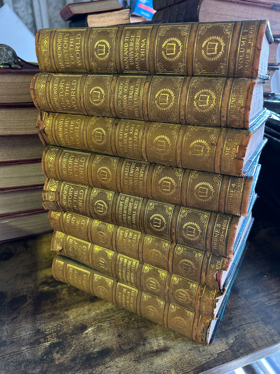 Colecție completă de 8 volume – Harmsworth History of the World (Londra, 1907)