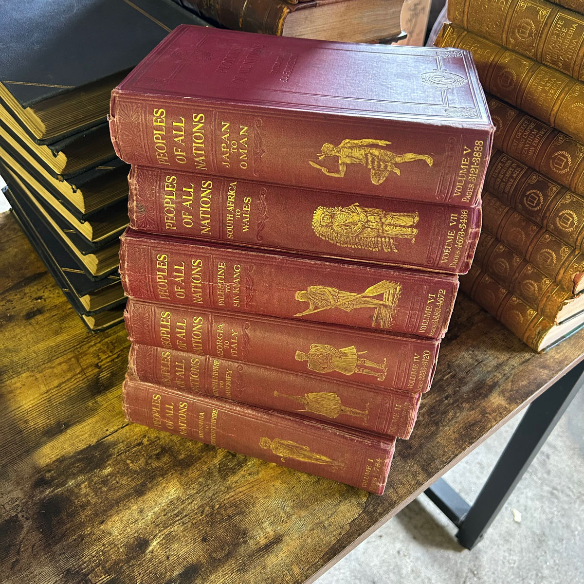„Peoples of All Nations” – enciclopedie ilustrată vintage, 1922–1924 | 6 din 7 volume