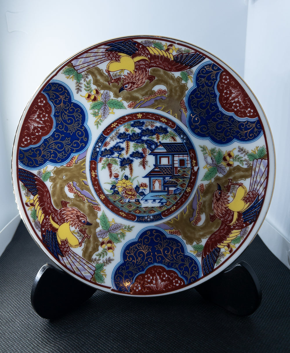 Farfurie decorativă japoneză din porțelan, în stil Imari