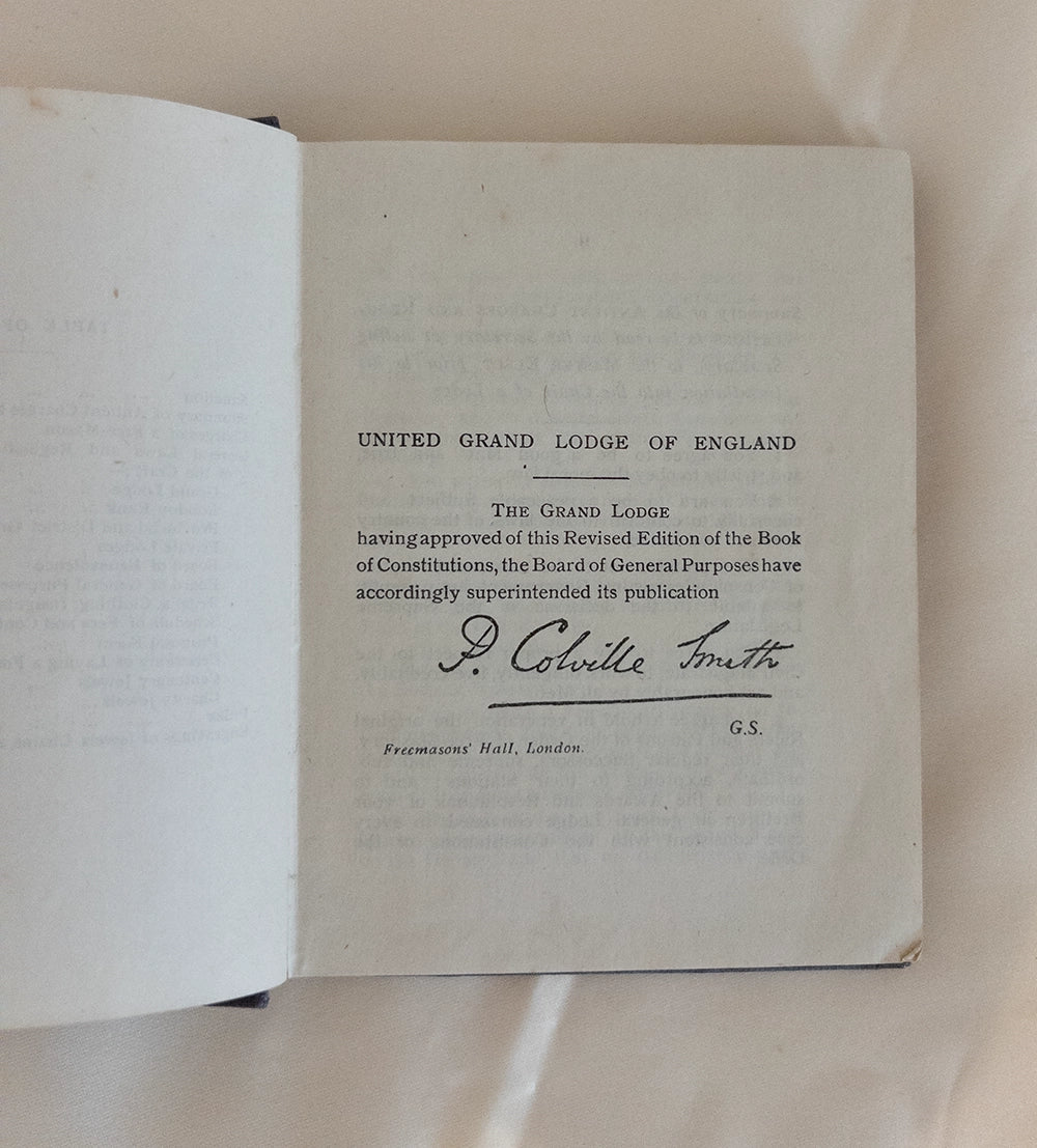 Масонская книга (уставы) “United Grand Lodge of England – Constitutions”