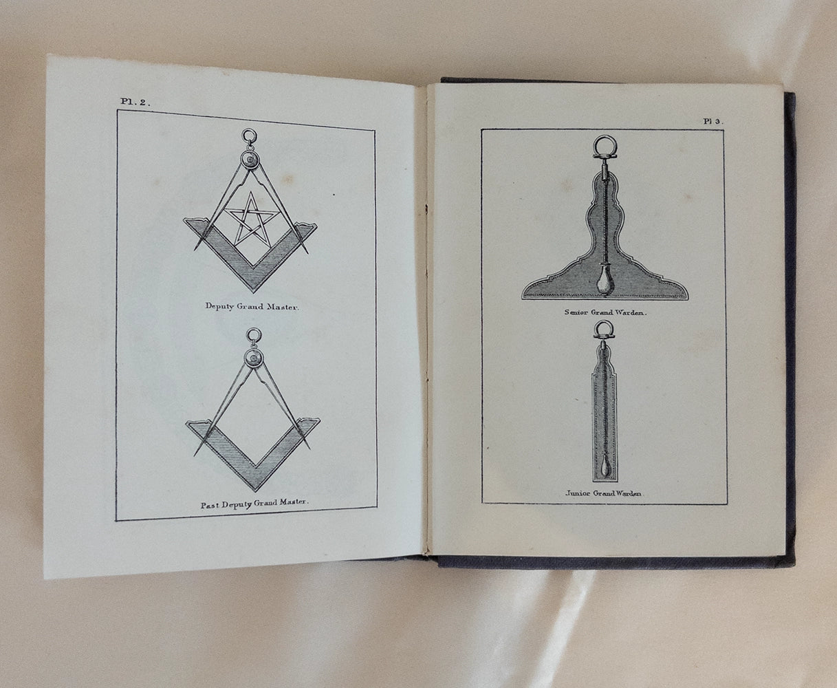 Масонская книга (уставы) “United Grand Lodge of England – Constitutions”