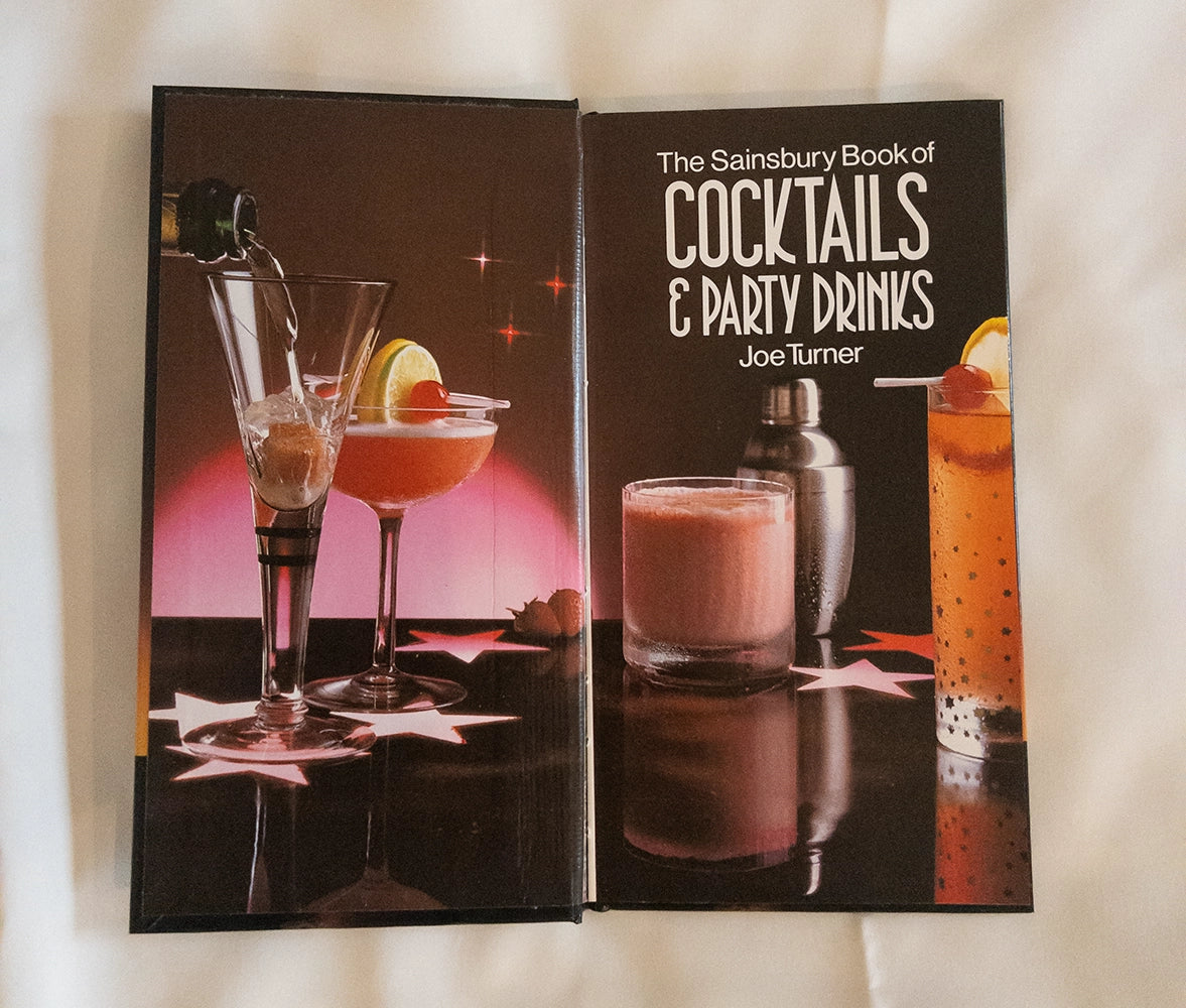 Лот из 3 книг о вине и коктейлях (англоязычные издания)