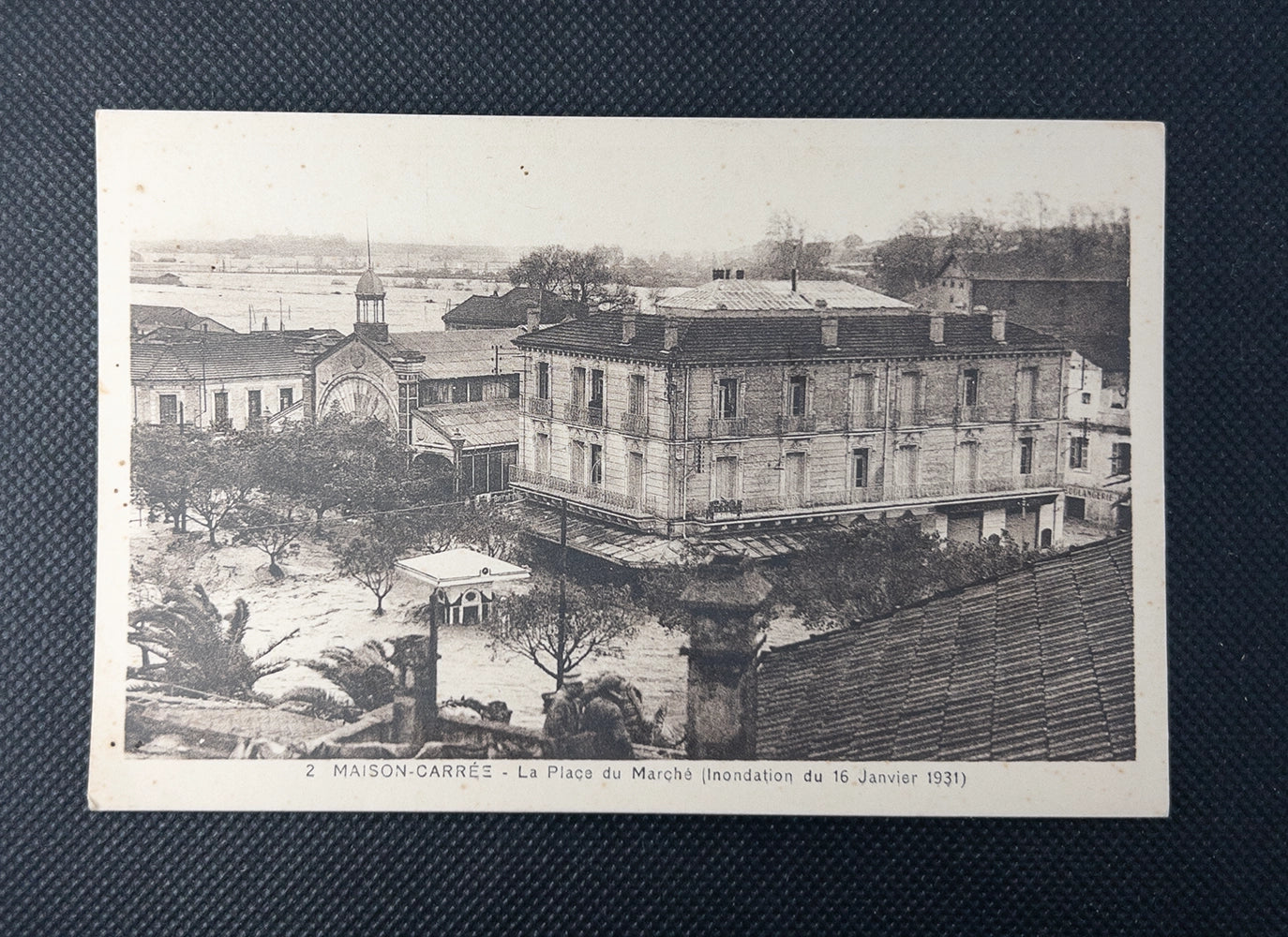 Лот старинных почтовых открыток Maison-Carrée, Франция (наводнение 1931 г.)
