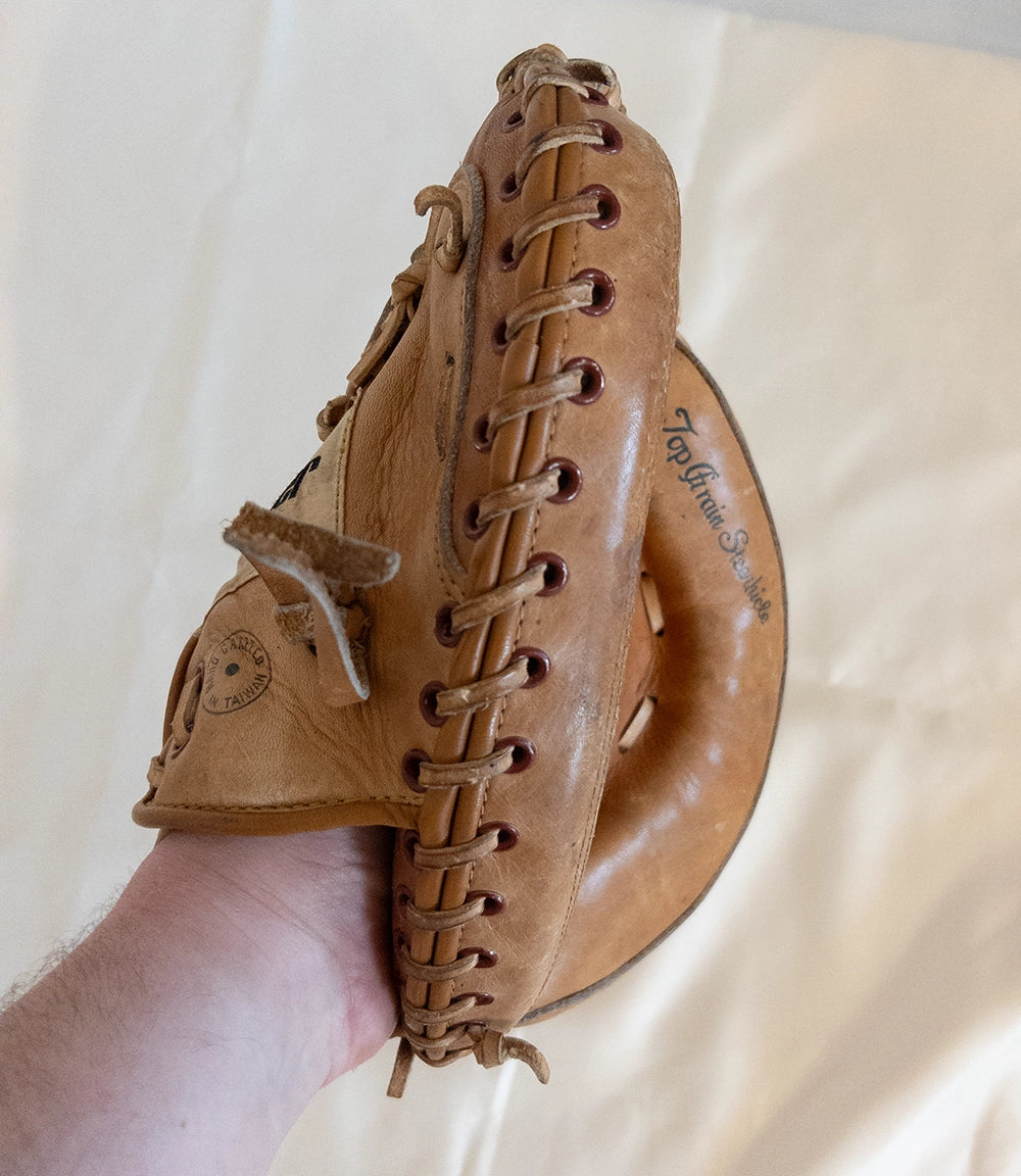 Бейсбольная перчатка Cooper Black Diamond 266 — натуральная кожа