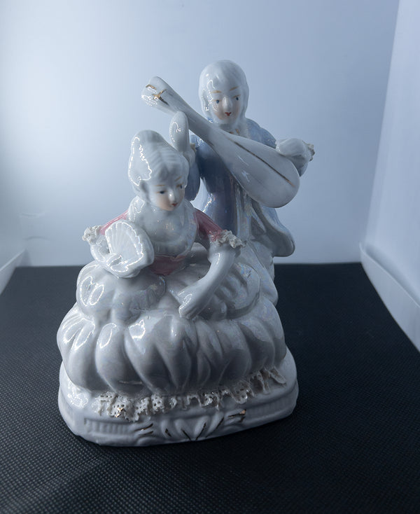 Винтажный набор из 3 фарфоровых декоративных фигур